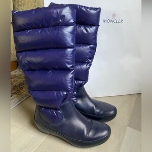 Moncler Women's Dark Purple Blue Leather Down Puffer Winter Snow Boots -Size 6.5